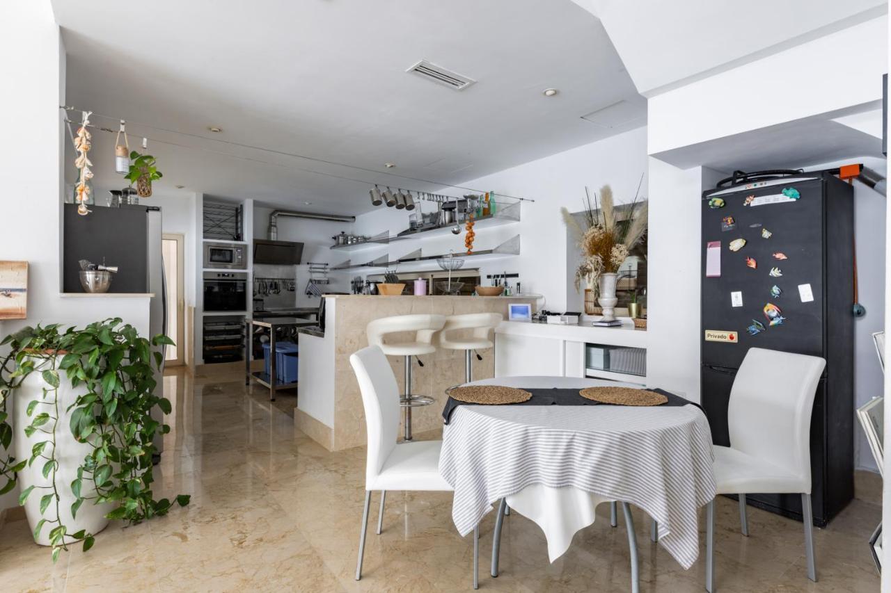 Exclusive Seafront Villa,private Pool,gym,bbq * El Toro (Mallorca)
